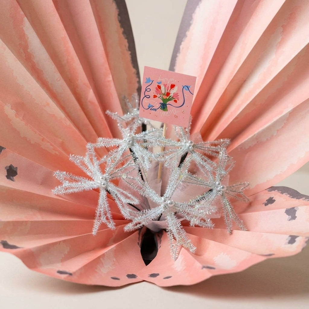 Sparkling Butterfly Bouquet — Detail. NovoBiz 541a97f2-bb70-44be-b0a6-704a857eeaa5