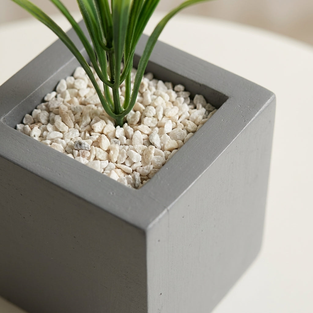 Wood Planter — Detail. NovoBiz c0093fbf-343d-45b9-847f-f01c485773a7