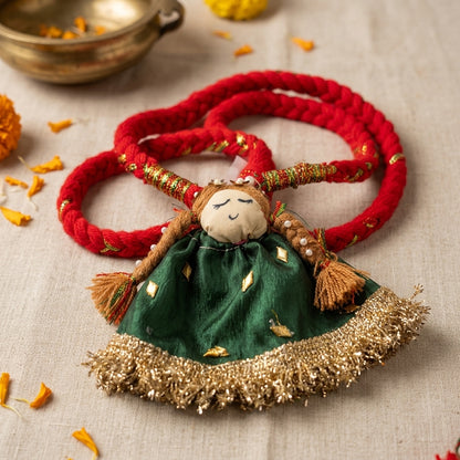 Guddi Paranda — Hero. Styling props are not included. NovoBiz 218a438f-98f1-46ff-b6aa-d4aacb221283